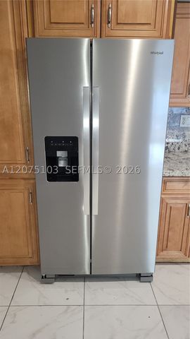 913 SW 49th Ave, Plantation, FL 33317