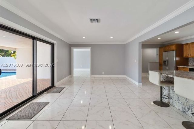 913 SW 49th Ave, Plantation, FL 33317
