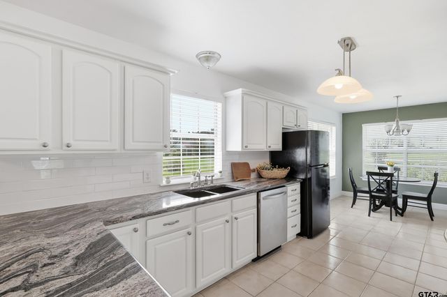 39 CR 2933, Pittsburg, TX 75686