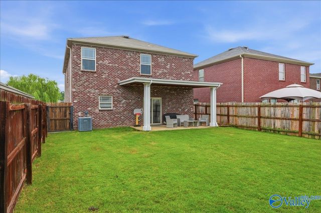 106 Darrow Creek Drive, Owens Cross Roads, AL 35763