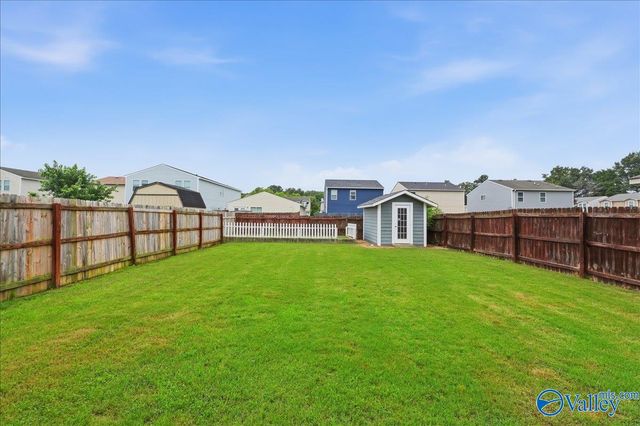 106 Darrow Creek Drive, Owens Cross Roads, AL 35763