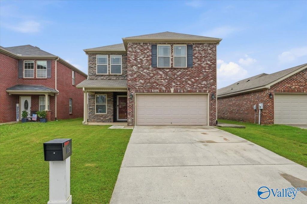 106 Darrow Creek Drive, Owens Cross Roads, AL 35763