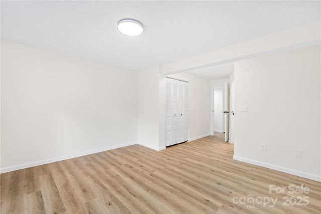 7320 Pebblestone Drive, Charlotte, NC 28212