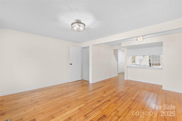 7320 Pebblestone Drive, Charlotte, NC 28212