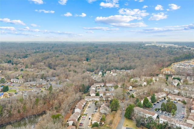 7320 Pebblestone Drive, Charlotte, NC 28212