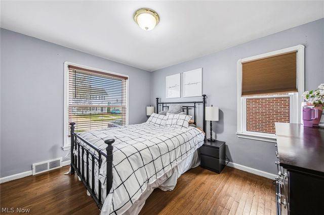 6406 Pelham Drive, Parma, OH 44129