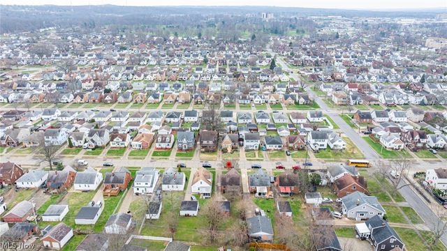 6406 Pelham Drive, Parma, OH 44129