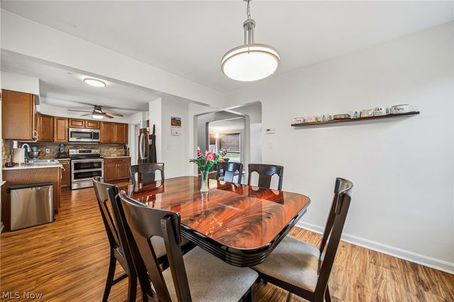 6406 Pelham Drive, Parma, OH 44129