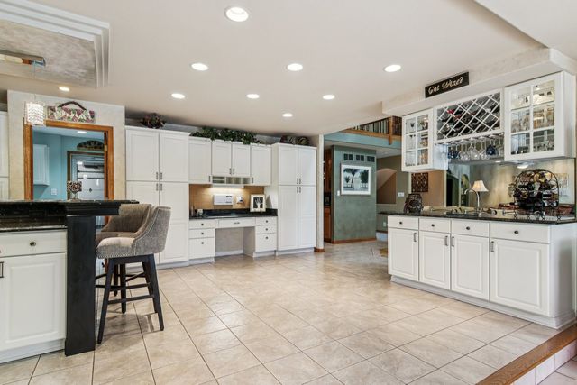 22454 Hinspeter Drive, Frankfort, IL 60423
