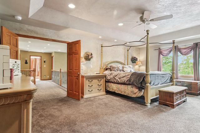 22454 Hinspeter Drive, Frankfort, IL 60423