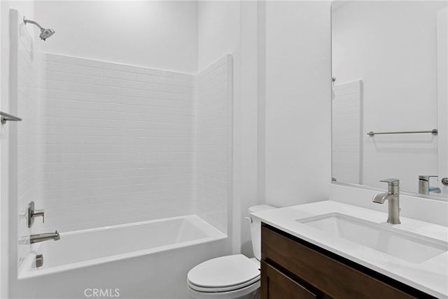 11920 Shadeland, Corona, CA 92883