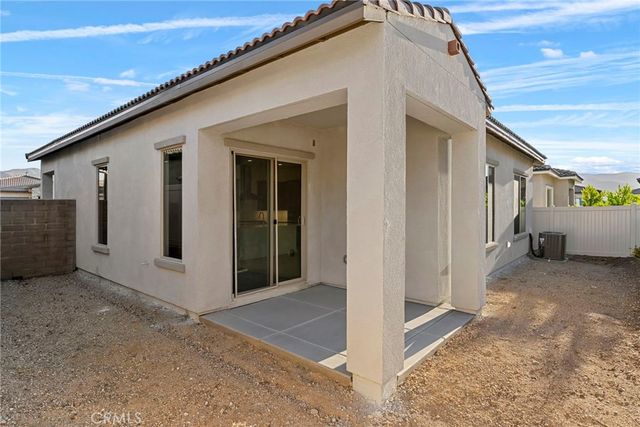 11920 Shadeland, Corona, CA 92883