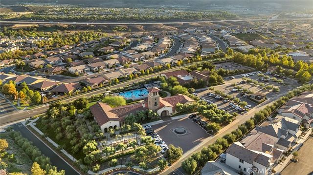 11920 Shadeland, Corona, CA 92883