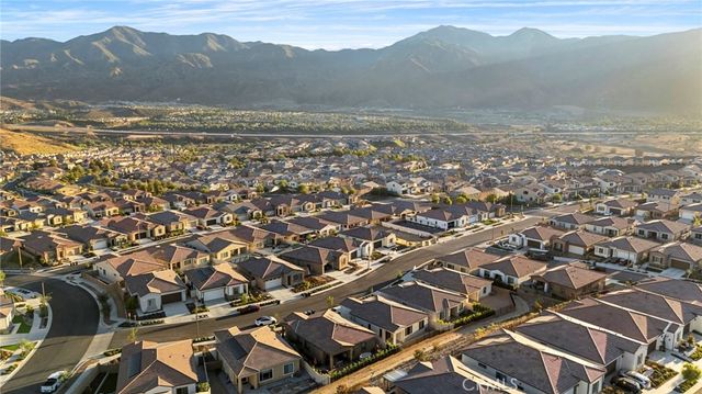 11920 Shadeland, Corona, CA 92883