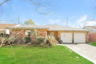 705 Littlewood Street, Baytown, TX 77521