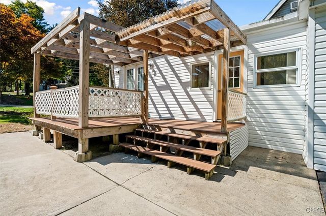 1409 Albany Street, Utica, NY 13501