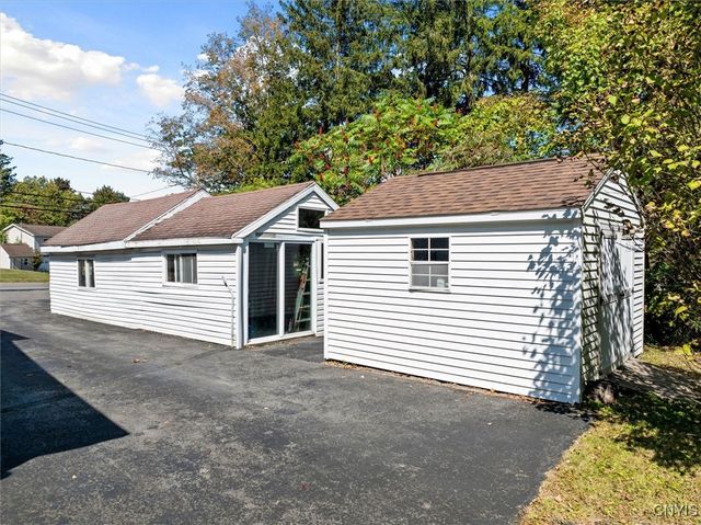 1409 Albany Street, Utica, NY 13501