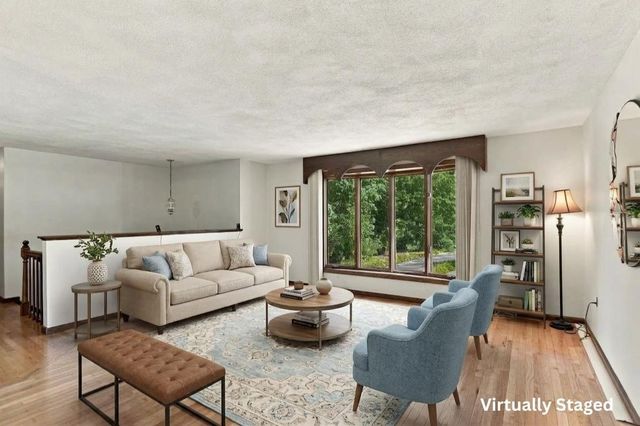 2 Clifford Road, Burlington, MA 01803