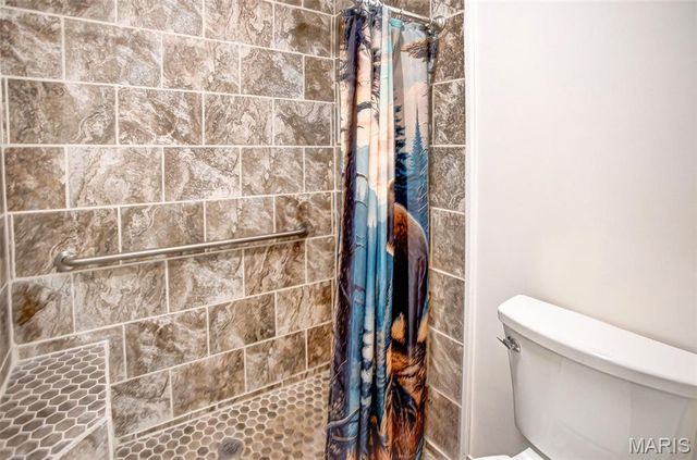 297 Maple Summit Road, Jerseyville, IL 62052