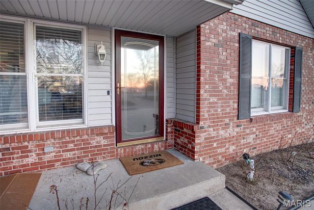 297 Maple Summit Road, Jerseyville, IL 62052