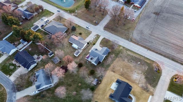 297 Maple Summit Road, Jerseyville, IL 62052