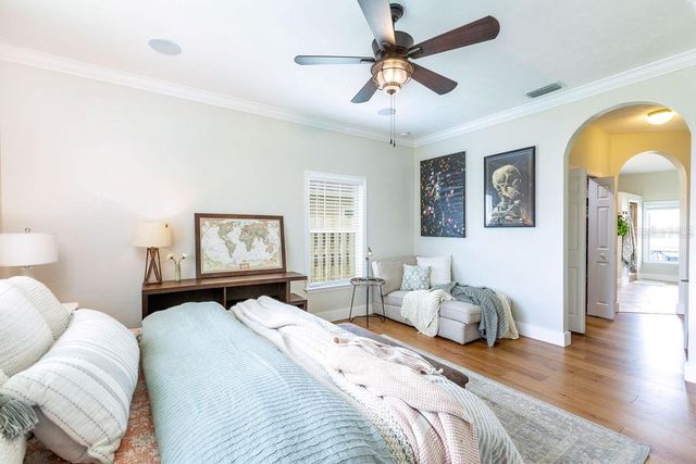 11921 NW 12TH AVENUE, Gainesville, FL 32606
