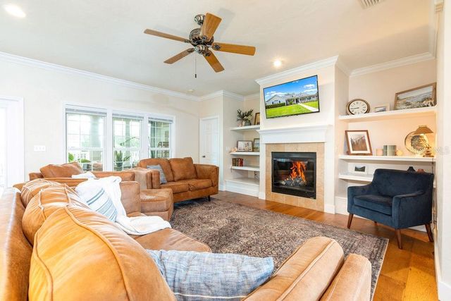 11921 NW 12TH AVENUE, Gainesville, FL 32606