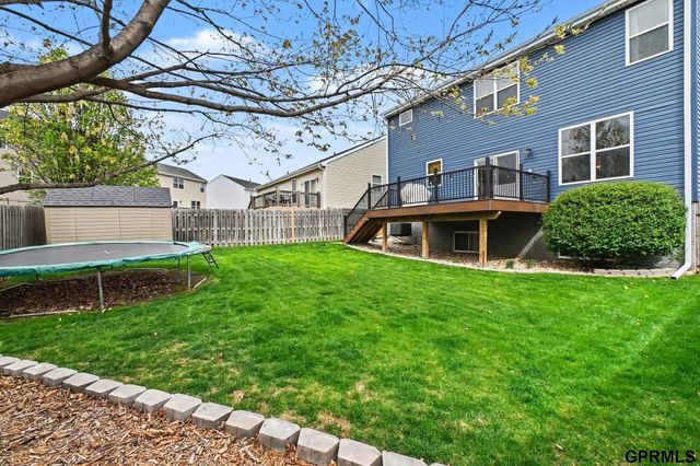 14957 Grebe Street, Bennington, NE 68007