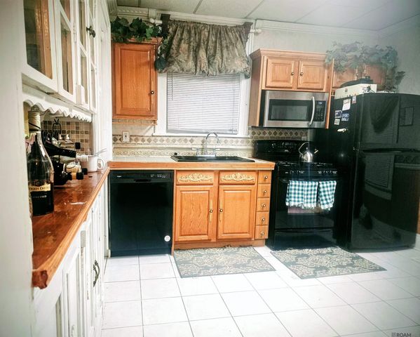 2524 Milan Street, New Orleans, LA 70115