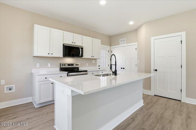 131 Dauphine Street, Fuquay Varina, NC 27526