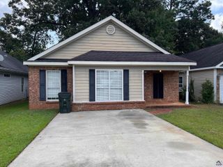 129 Rolling Woods Circle, Warner Robins, GA 31088