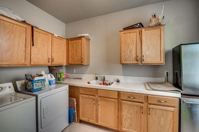 831 Pioneer Mine Ct, Angels Camp, CA 95222