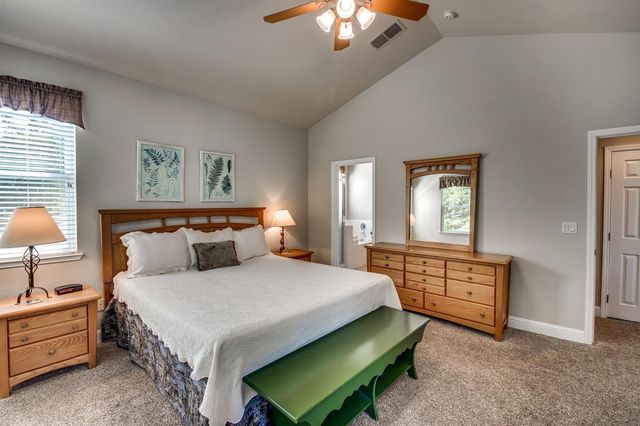 831 Pioneer Mine Ct, Angels Camp, CA 95222