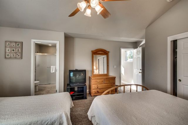 831 Pioneer Mine Ct, Angels Camp, CA 95222