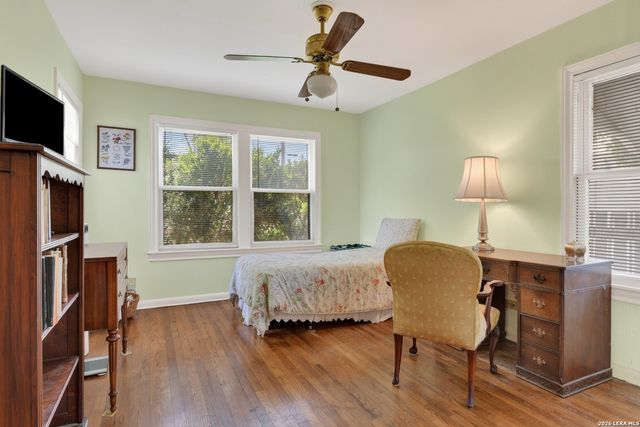 144 Harmon Dr, San Antonio, TX 78209