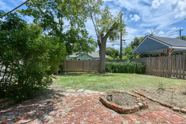 144 Harmon Dr, San Antonio, TX 78209