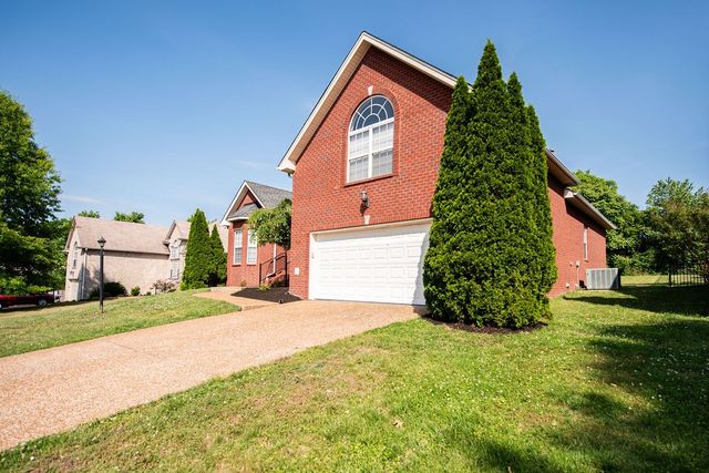 505 Beach Ln, Mount Juliet, TN 37122