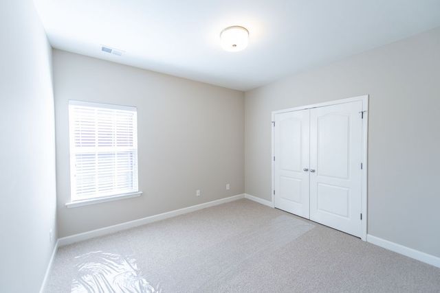 505 Beach Ln, Mount Juliet, TN 37122