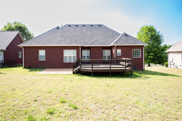 505 Beach Ln, Mount Juliet, TN 37122