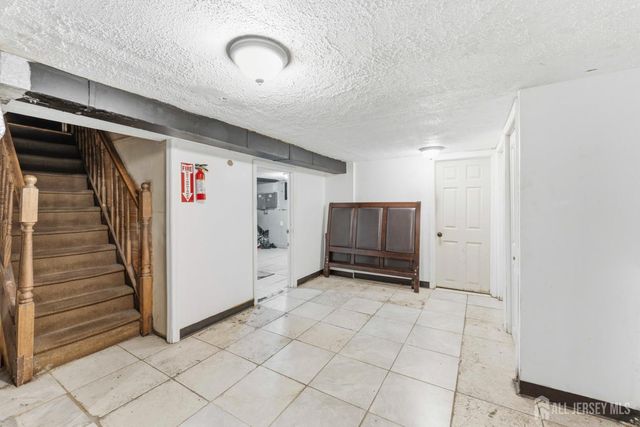 2072 Elizabeth Avenue, Rahway, NJ 07065