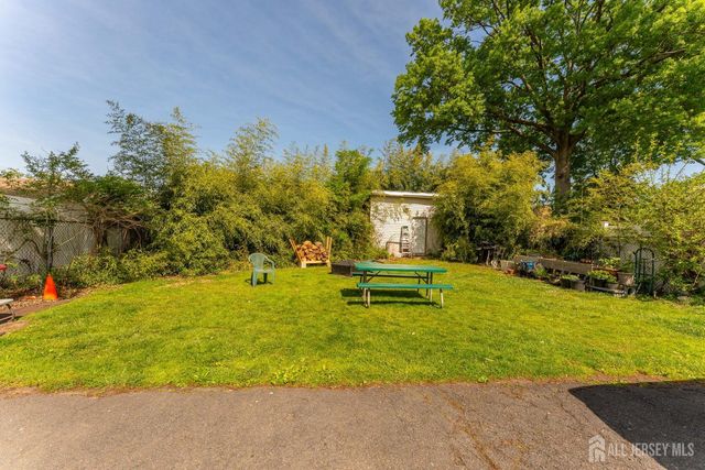 2072 Elizabeth Avenue, Rahway, NJ 07065