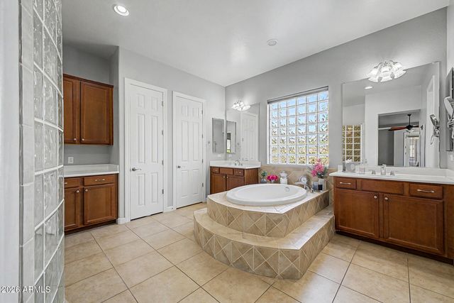20137 E SILVER CREEK Lane E, Queen Creek, AZ 85142