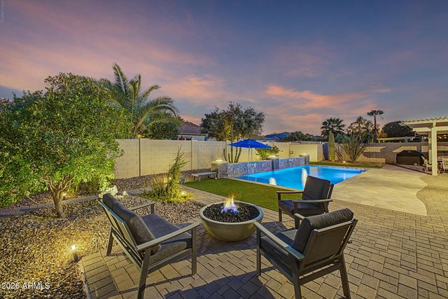 20137 E SILVER CREEK Lane E, Queen Creek, AZ 85142
