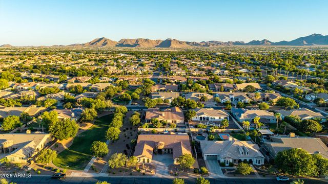 20137 E SILVER CREEK Lane E, Queen Creek, AZ 85142