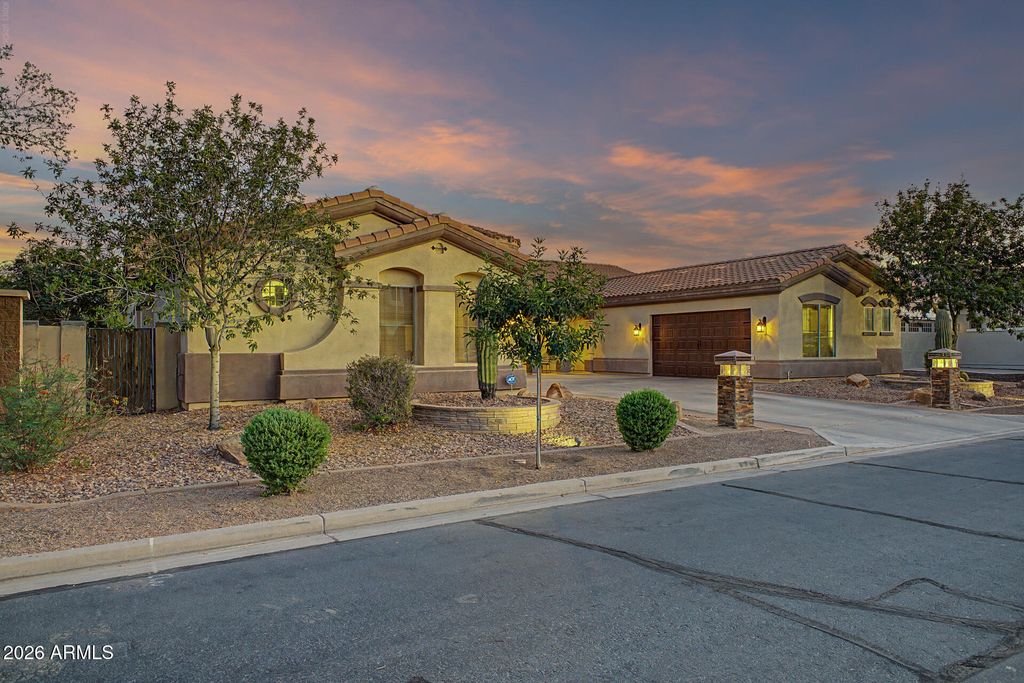 20137 E SILVER CREEK Lane E, Queen Creek, AZ 85142 — photo 2