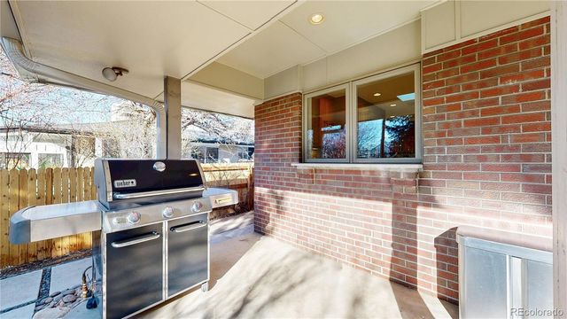 477 Locust Street, Denver, CO 80220
