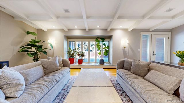 477 Locust Street, Denver, CO 80220