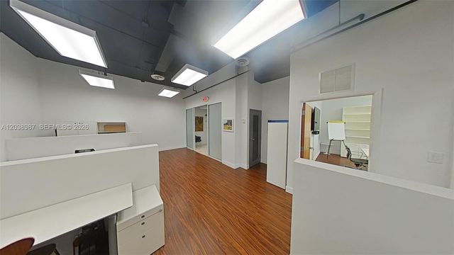 1607 Ponce De Leon Boulevard 202, Coral Gables, FL 33134