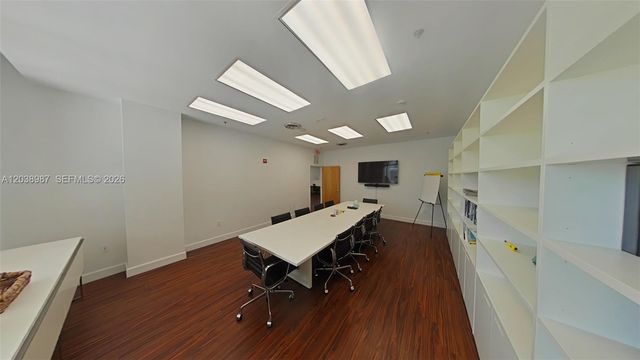 1607 Ponce De Leon Boulevard 202, Coral Gables, FL 33134