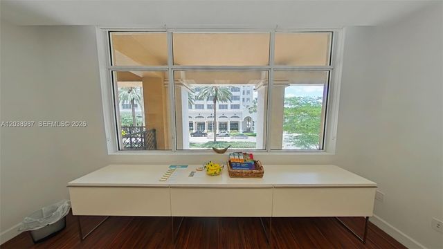 1607 Ponce De Leon Boulevard 202, Coral Gables, FL 33134